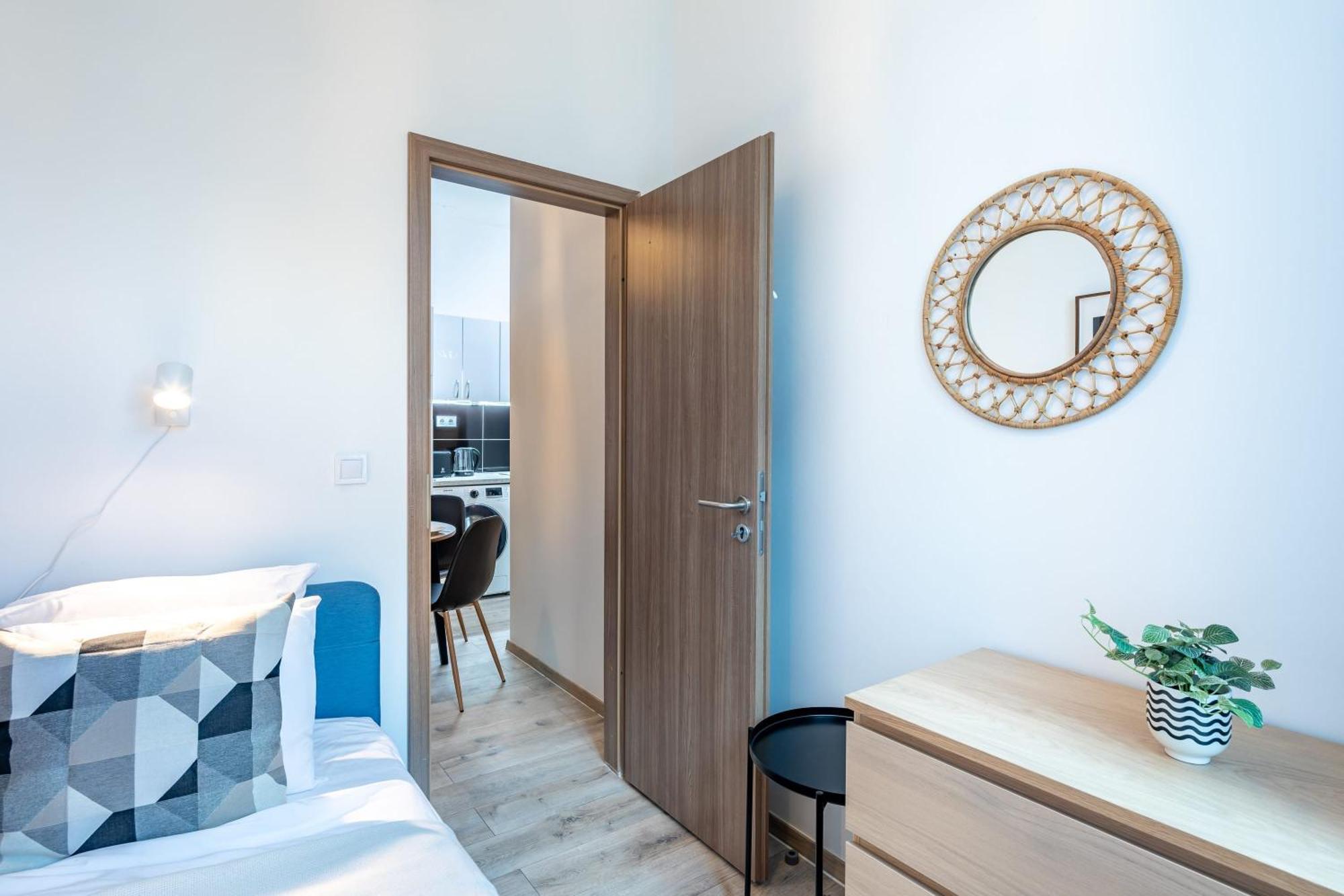 Apartamento Super - Very Lively Area - In Gozsdu Budapeste